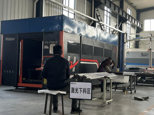 Laser-Cutting-Machine